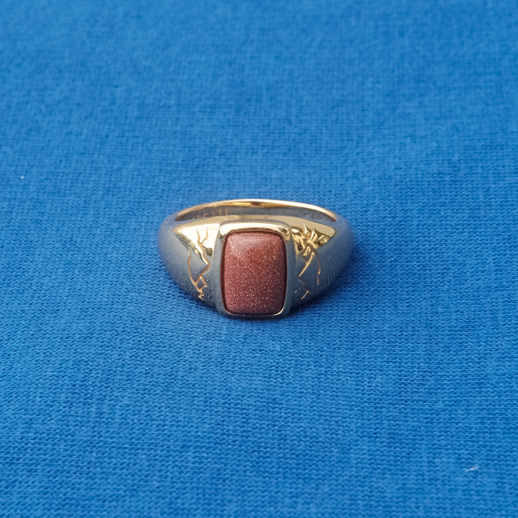 Golden Sandstone Signet